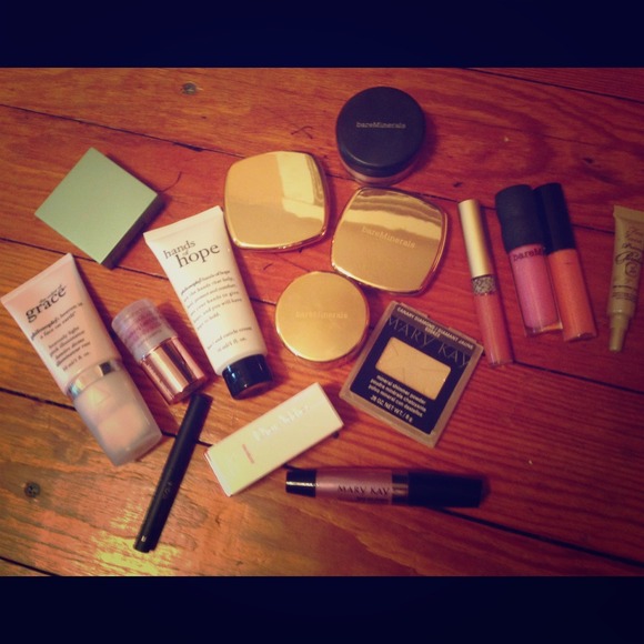HUGE name brand makeup bundle