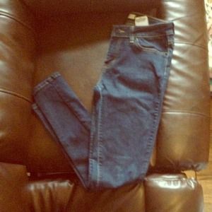 Skinny jeans