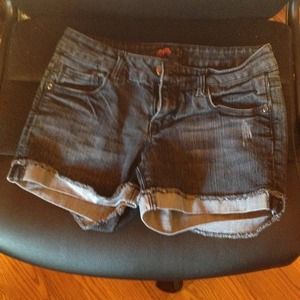 [SOLD] forever 21 denim shorts