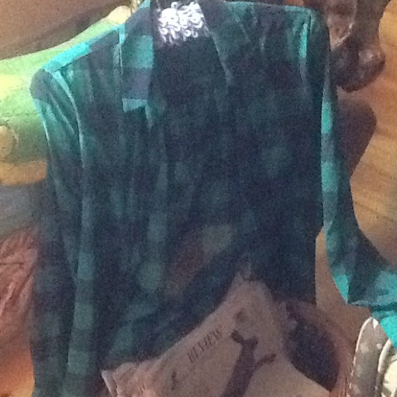 SOFT and new blouse forever21