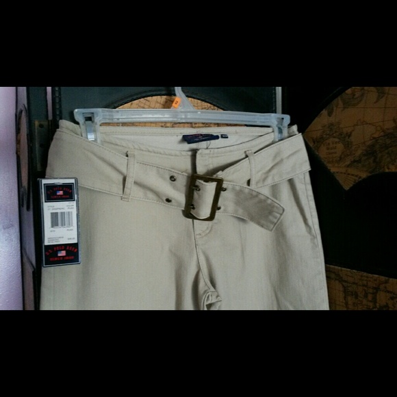 Cuffed khaki Slacks 9/10