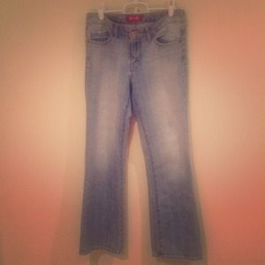 Light wash "seven" jeans