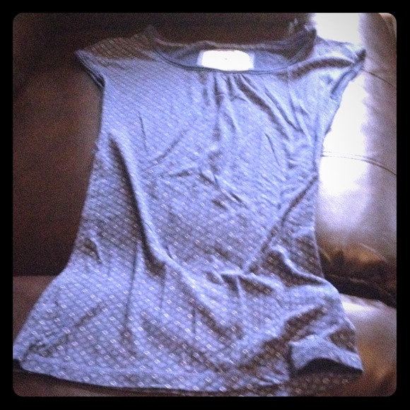 Shirt - Picture 1 of 1
