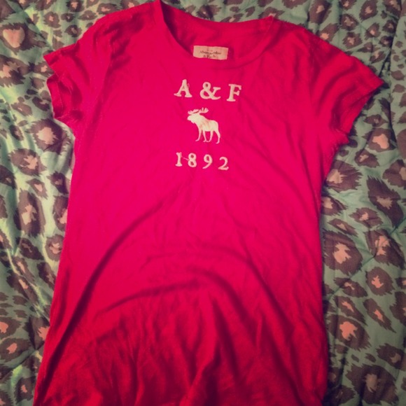 Abercrombie tee