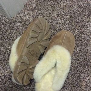 Ugg slippers
