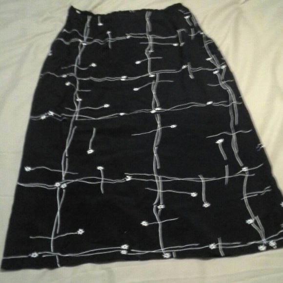 Hilliard and Hanson skirt