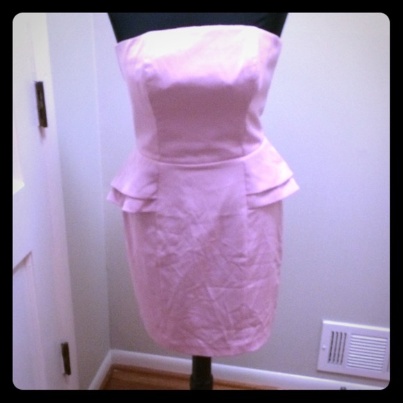 H&M Dresses & Skirts - Pink Dress with Peplum Detail