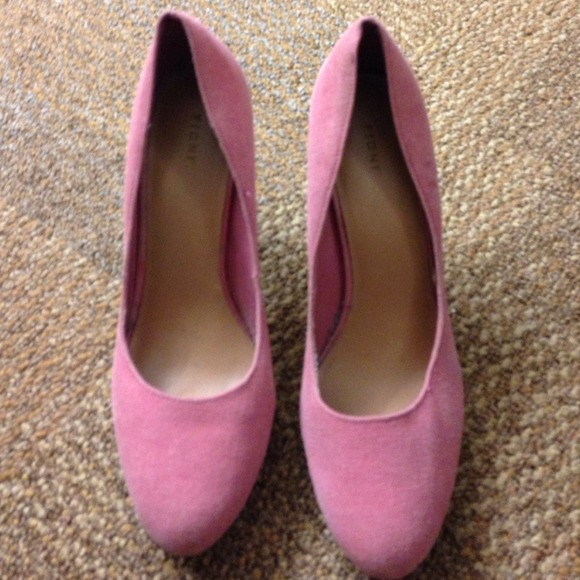 Pink high heels!