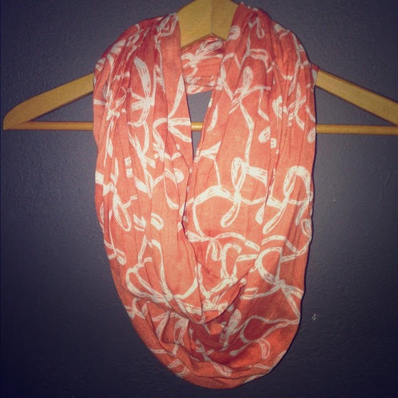 Beautiful Infinity scarf