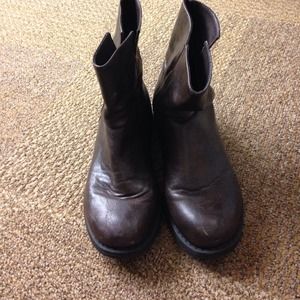 Brown boots