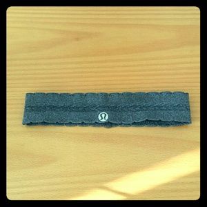 *TODAY ONLY PRICE REDUCED* Lululemon headband grey