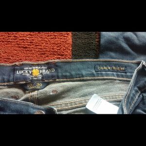 Size 10/30 regular lucky brand jeans