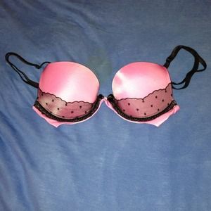 Victoria's Secrets Very sexy push up bra