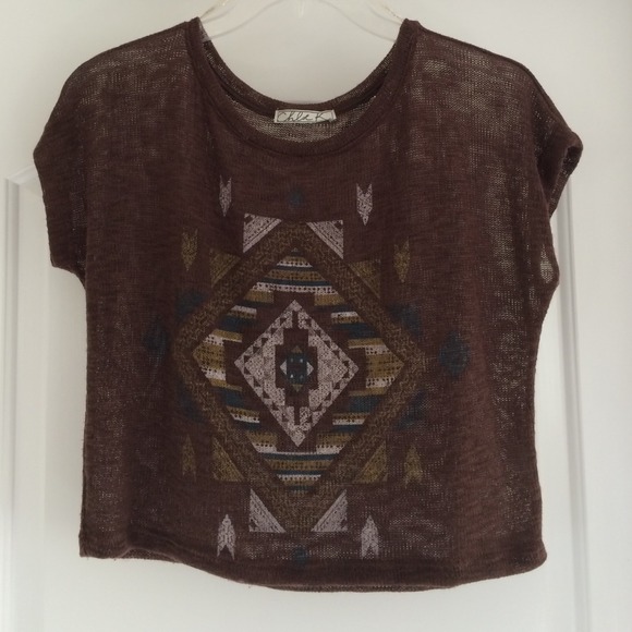 Worn once Aztec crop