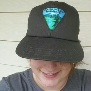 *Free if bundled!* Brown BLM baseball cap NWOT