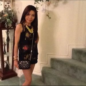 Juicy Couture cross body bag