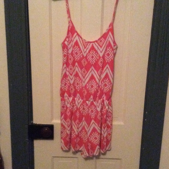 Romper - Picture 1 of 2