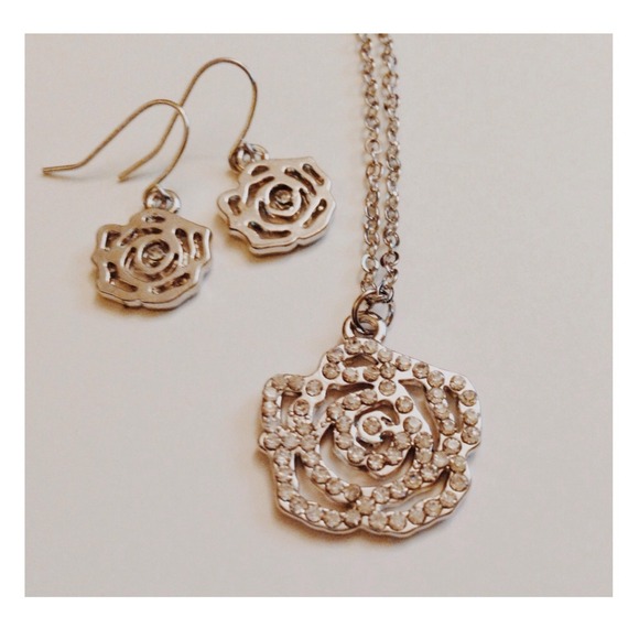 Elegant Genuine Crystal Rose Pendant & Earrings.