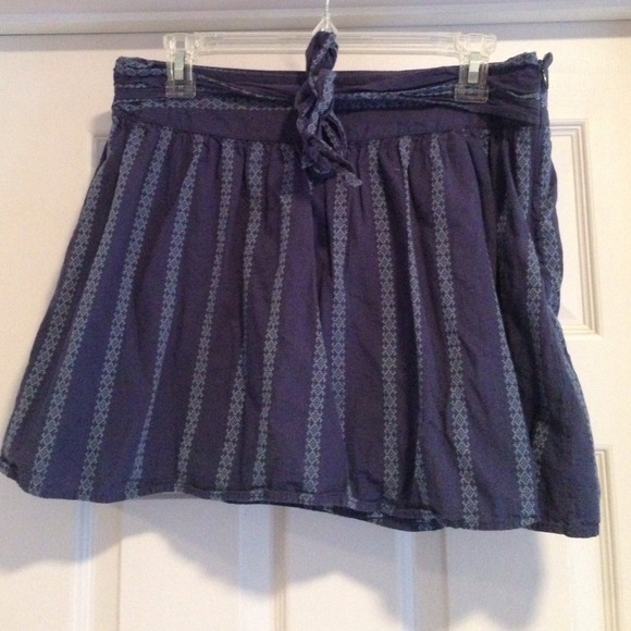Old Navy Skirt👓 - Picture 2 of 3