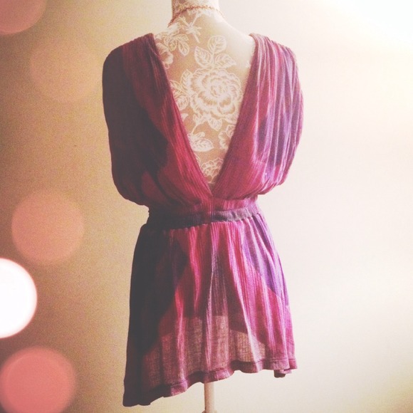 Free People top 💜 - Picture 2 of 3