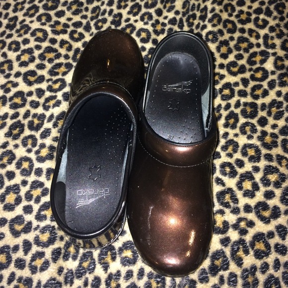 Dansko Patent Leather clogs