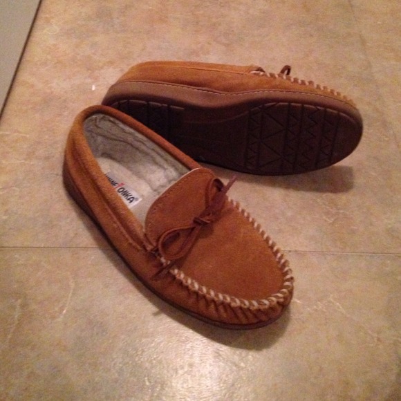 Minnetonka Unisex moccasins size 11