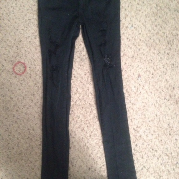 Black hole skinny jeans.