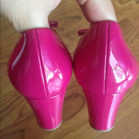 Authentic brand new salvatore ferragamo shoes - Picture 3 of 4