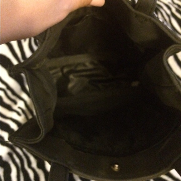 Ladybug Tote - Picture 2 of 2