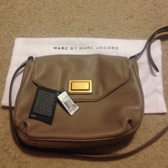 Marc jacobs messenger bag
