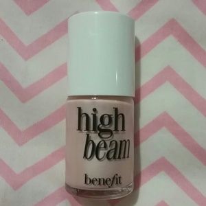 Benefit High Beam