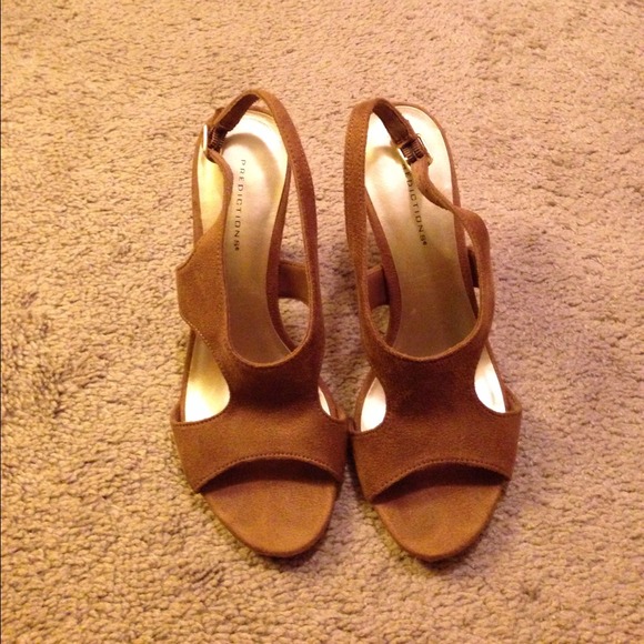 Sandals + Earring