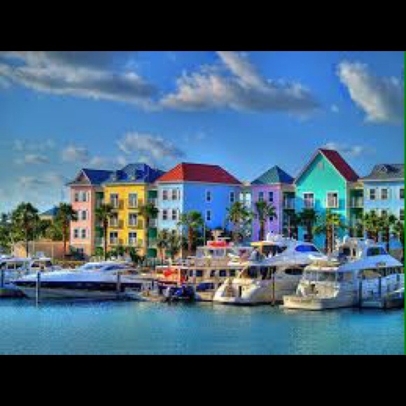 Please let me know if you Are you going to BAHAMAS - Picture 3 of 3