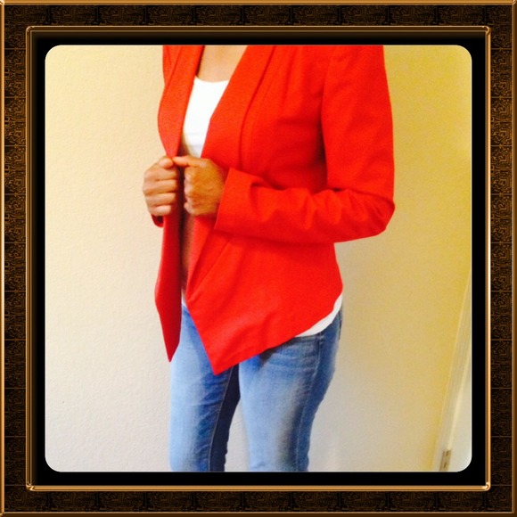 Red blazer - Picture 3 of 3
