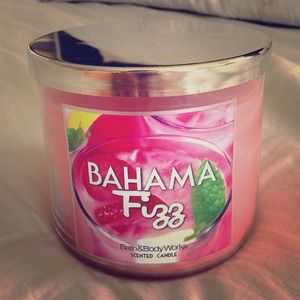 Bath & Body Works BAHAMA FIZZ 3-Wick Candle