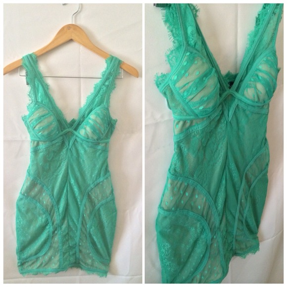 Bebe inspired lace dress
