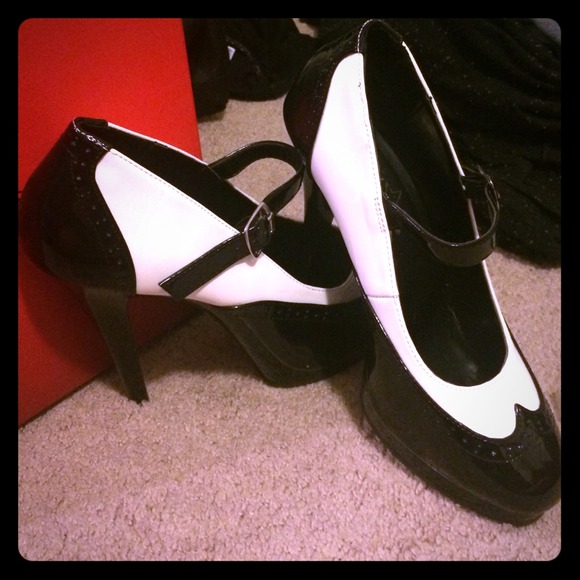 Premium sexy footwear Clearance