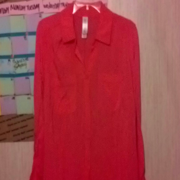 Pink top - Picture 3 of 4