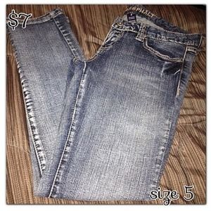 light skinny jeans