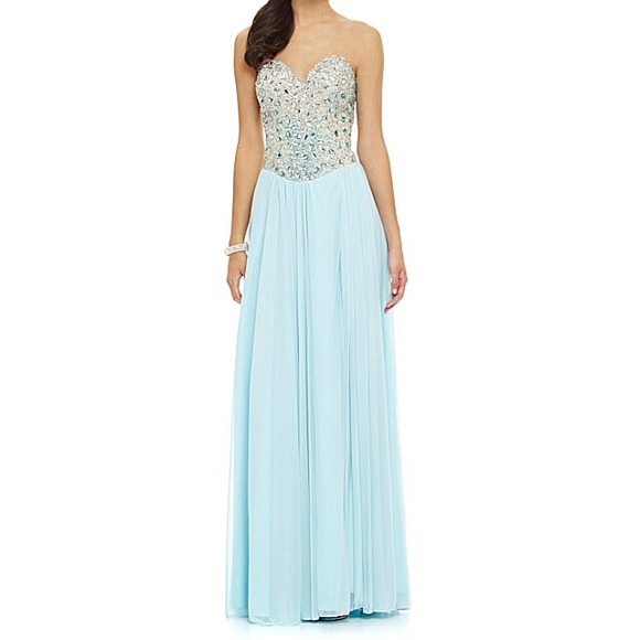 prom dress or homecoming dress