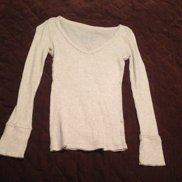 Aeropostale long sleeve tee