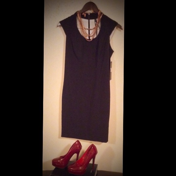 Marc New York - Cap Sleeve Sheath Dress