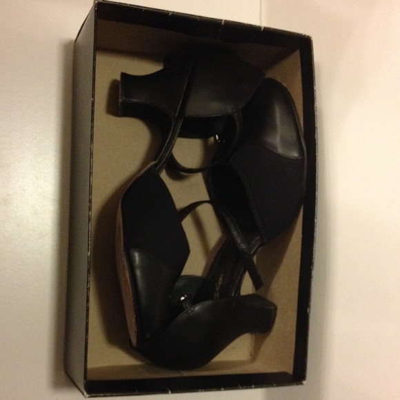 Ballroom Dance Shoes