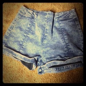 ✨High waisted shorts