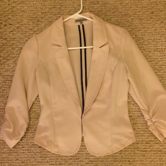 Baby pink blazer !