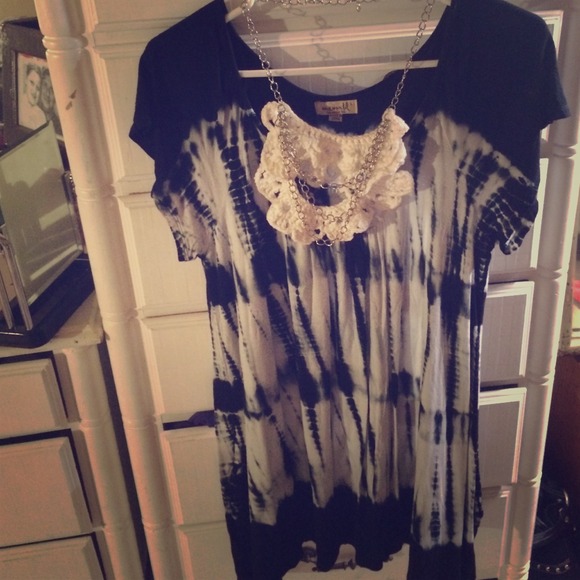Dress or shirt