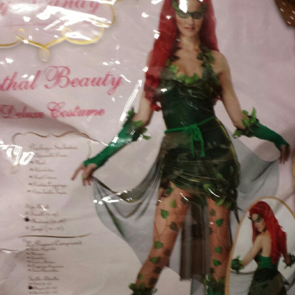 Posion ivy halloween costume