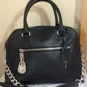 ❌Hold for Wenstokes💖MK Black Leather Satchel💖