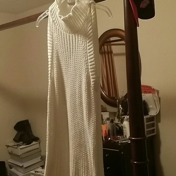 Top - Picture 1 of 1