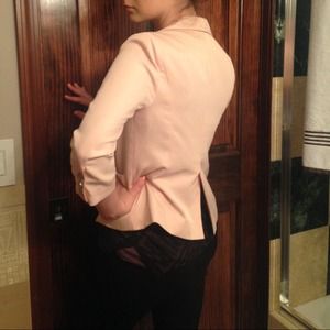 Light pink fitted blazer
